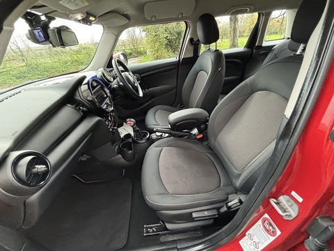 One 1.2 5dr Hatchback Automatic Petrol