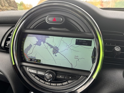 One 1.2 5dr Hatchback Automatic Petrol