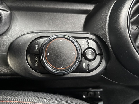 One 1.2 5dr Hatchback Automatic Petrol