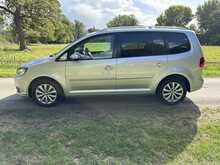 Volkswagen Touran Se Tsi Dsg