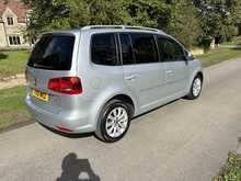 Volkswagen Touran Se Tsi Dsg