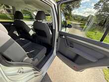 Volkswagen Touran TSI SE