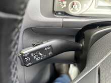 Volkswagen Touran TSI SE