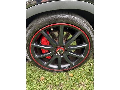 Amg Gla 45 4Matic 2.0 5dr Estate Automatic Petrol