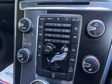 Volvo XC60 D5 R-Design Nav