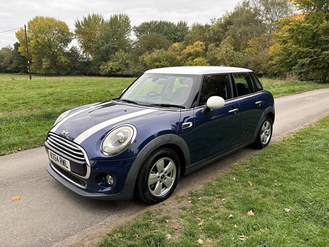 Cooper 1.5 5dr Hatchback Automatic Petrol