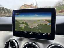 Mercedes-Benz Cla Cla 180 Amg Line