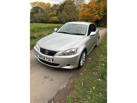 2.5 250 SE Saloon 4dr Petrol Automatic (214 g/km, 204 bhp)