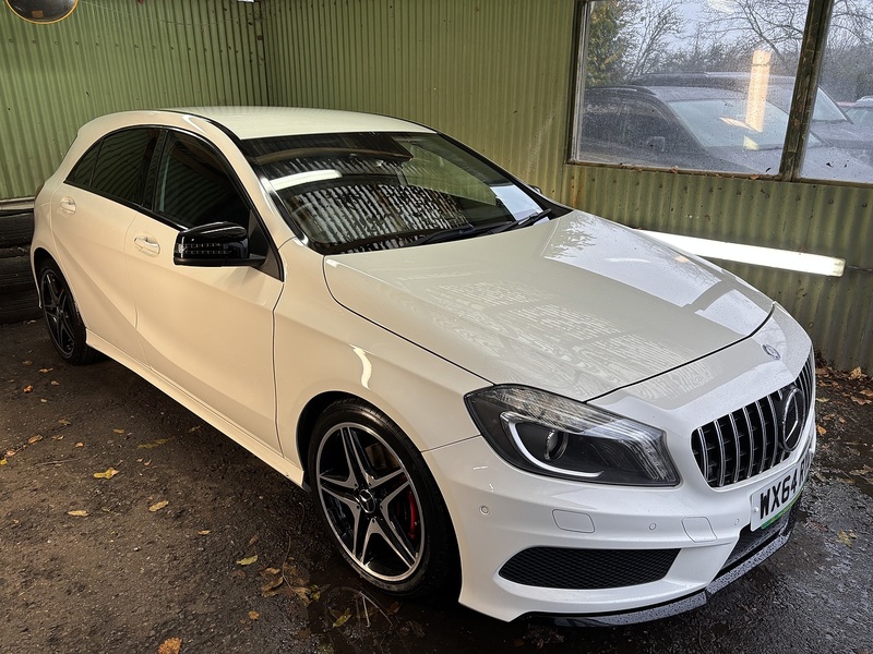 Mercedes-Benz A180 Blueefficiency Sport 1.6 5dr Hatchback Automatic Petrol