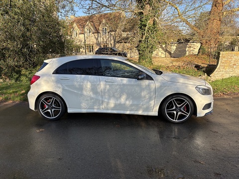 A180 Blueefficiency Sport 1.6 5dr Hatchback Automatic Petrol
