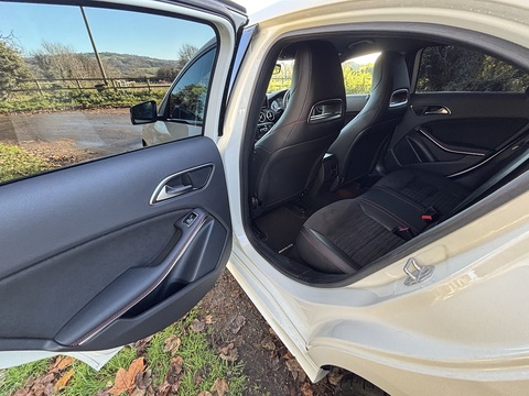 A180 Blueefficiency Sport 1.6 5dr Hatchback Automatic Petrol