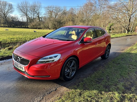 T3 Inscription 1.5 5dr Hatchback Automatic Petrol