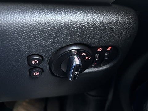 Cooper 1.5 3dr Hatchback Automatic Petrol