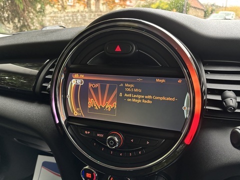 Cooper 1.5 3dr Hatchback Automatic Petrol