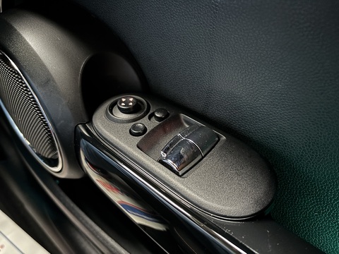 Cooper 1.5 3dr Hatchback Automatic Petrol