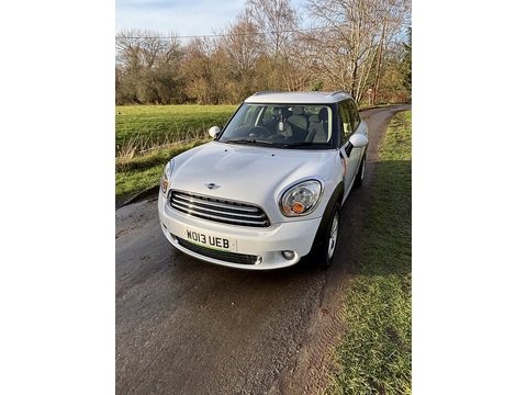 One 1.6 5dr Hatchback Automatic Petrol