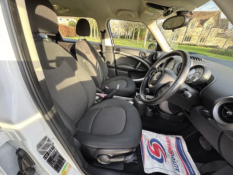 One 1.6 5dr Hatchback Automatic Petrol