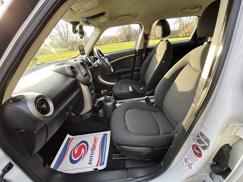 One 1.6 5dr Hatchback Automatic Petrol