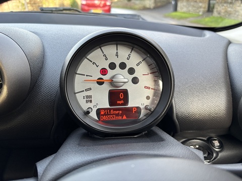 One 1.6 5dr Hatchback Automatic Petrol