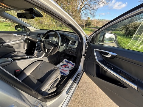 2.0 D2 Business Edition Estate 5dr Diesel Auto Euro 6 (s/s) (120 ps)