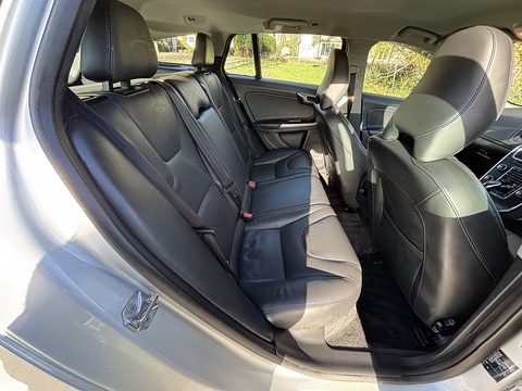 2.0 D2 Business Edition Estate 5dr Diesel Auto Euro 6 (s/s) (120 ps)