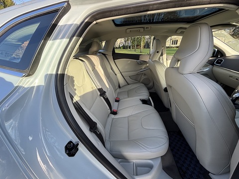 T4 Se 1.6 5dr Hatchback Automatic Petrol