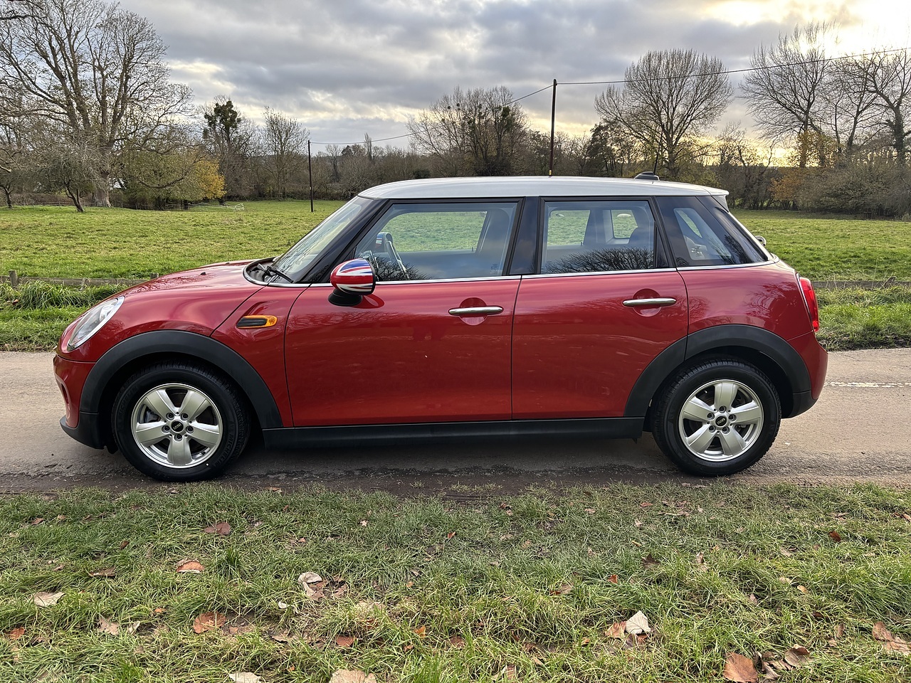Mini Hatchback Automatic Used 2015 Mini Mini Cooper For Sale in Avon (U556412) | Swan Motor Company