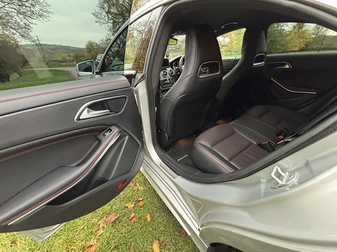 Cla250 Amg Sport 2.0 4dr Saloon Automatic Petrol