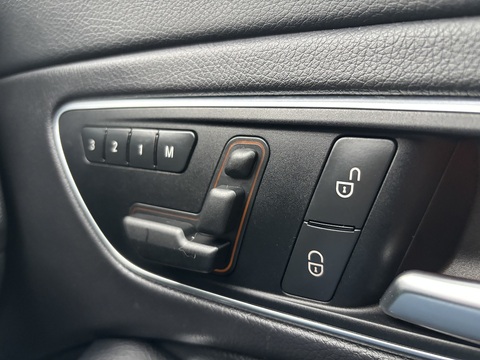 Cla250 Amg Sport 2.0 4dr Saloon Automatic Petrol