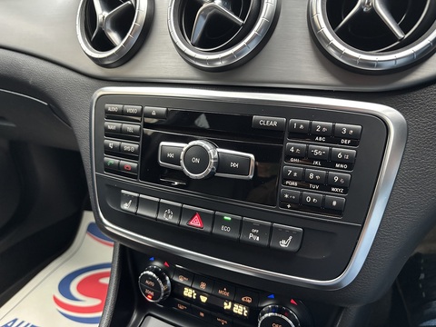 Cla250 Amg Sport 2.0 4dr Saloon Automatic Petrol