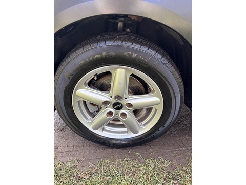 Cooper 1.6 5dr Hatchback Automatic Petrol