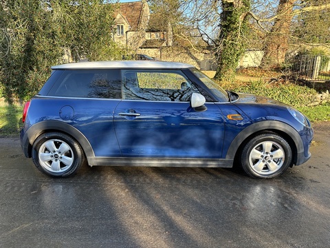 Cooper 1.5 3dr Hatchback Automatic Petrol