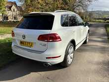 Volkswagen Touareg TDI V6 BlueMotion Tech R-Line