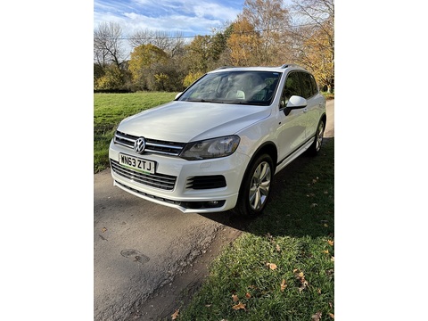 3.0 TDI V6 BlueMotion Tech R-Line SUV 5dr Diesel Tiptronic 4WD Euro 5 (s/s) (245 ps)