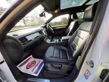 Volkswagen Touareg TDI V6 BlueMotion Tech R-Line