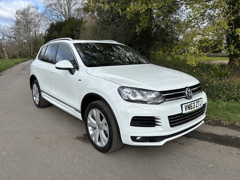 3.0 TDI V6 BlueMotion Tech R-Line SUV 5dr Diesel Tiptronic 4WD Euro 5 (s/s) (245 ps)