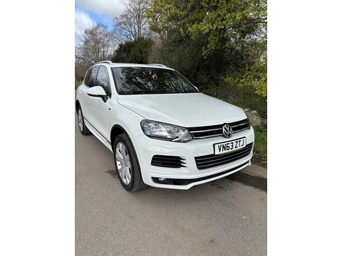 3.0 TDI V6 BlueMotion Tech R-Line SUV 5dr Diesel Tiptronic 4WD Euro 5 (s/s) (245 ps)