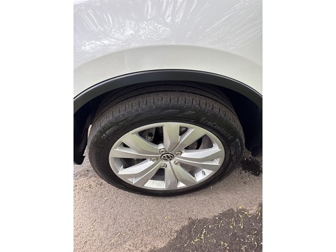 3.0 TDI V6 BlueMotion Tech R-Line SUV 5dr Diesel Tiptronic 4WD Euro 5 (s/s) (245 ps)