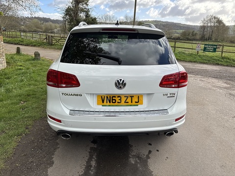 3.0 TDI V6 BlueMotion Tech R-Line SUV 5dr Diesel Tiptronic 4WD Euro 5 (s/s) (245 ps)
