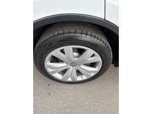 Volkswagen Touareg TDI V6 BlueMotion Tech R-Line