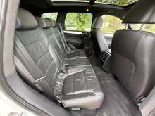 Volkswagen Touareg TDI V6 BlueMotion Tech R-Line