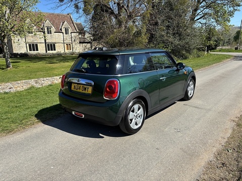 One 1.2 3dr Hatchback Automatic Petrol