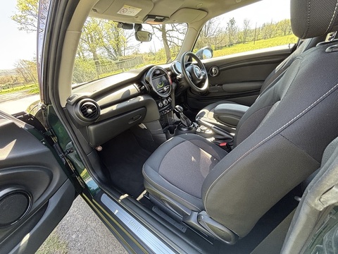 One 1.2 3dr Hatchback Automatic Petrol