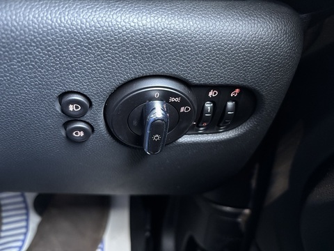 One 1.2 3dr Hatchback Automatic Petrol