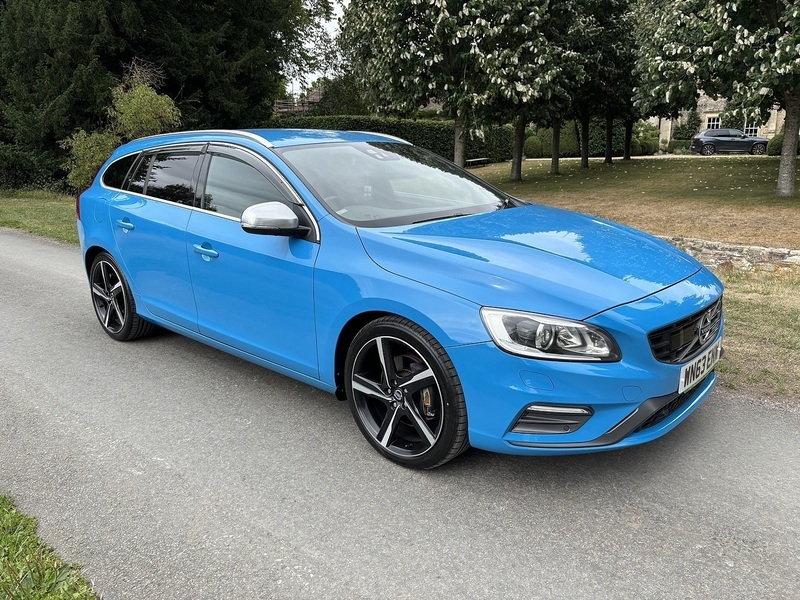 Volvo 3.0 T6 R-Design Estate 5dr Petrol Geartronic AWD Euro 5 (304 ps)