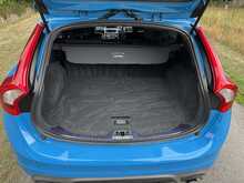 Volvo V60 T6 R-Design