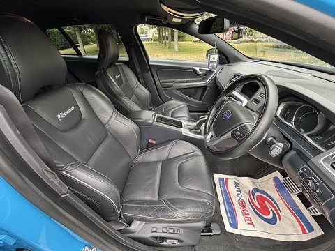 3.0 T6 R-Design Estate 5dr Petrol Geartronic AWD Euro 5 (304 ps)