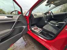 Volkswagen Golf S Tsi Dsg