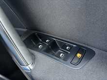 Volkswagen Golf S Tsi Dsg