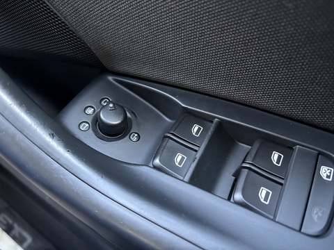 Tfsi Quattro Se 2.0 5dr Estate Semi Auto Petrol